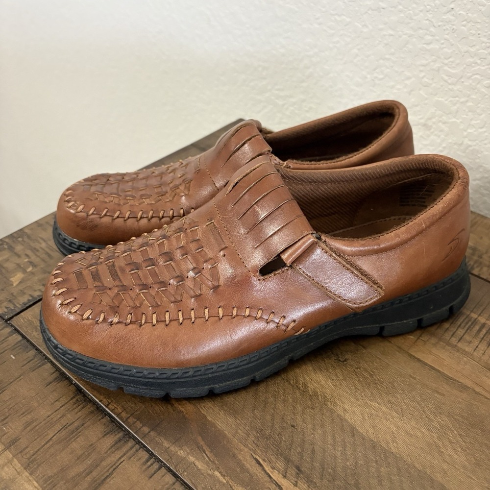 Dr. Scholl's Women's Timeless Mary Jane Flat Brown Woven Leather Shoes 8‎